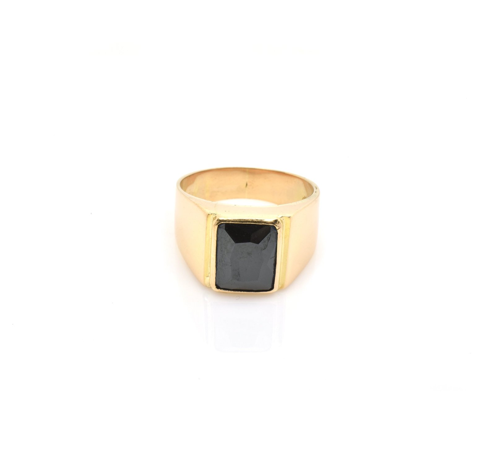 Anillo oro discount con piedra negra