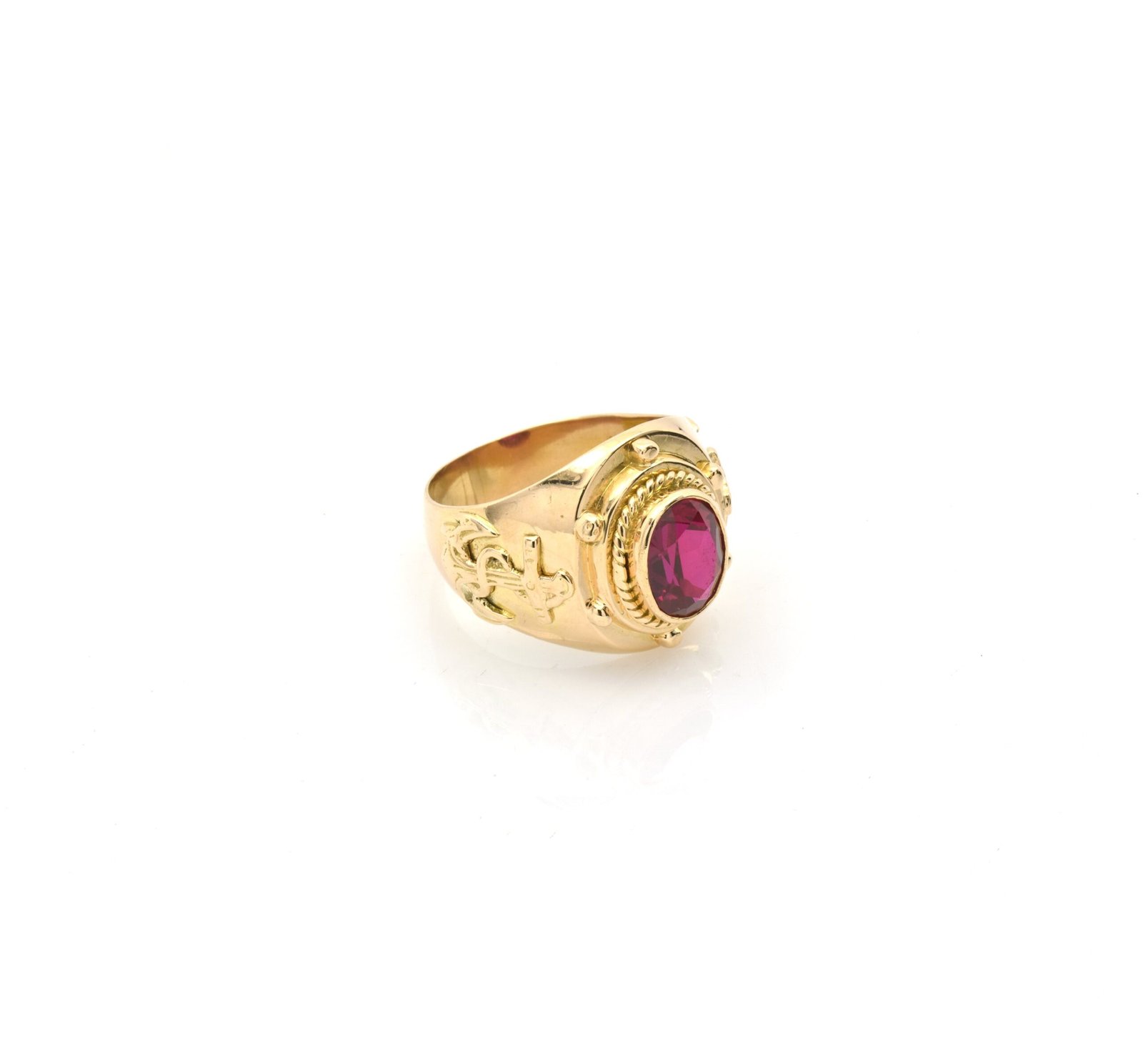 Anillo de oro online piedra roja