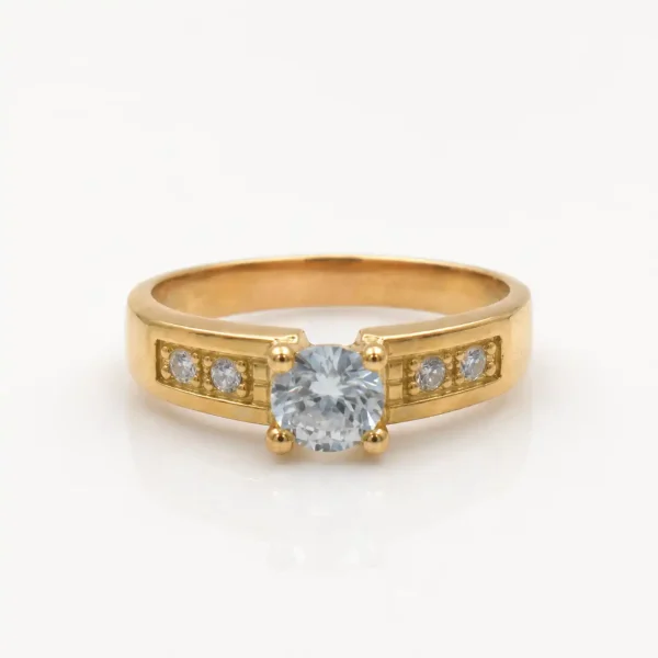 Anillo de oro para mujer 18k diseño solitario con 5 circones transparentes